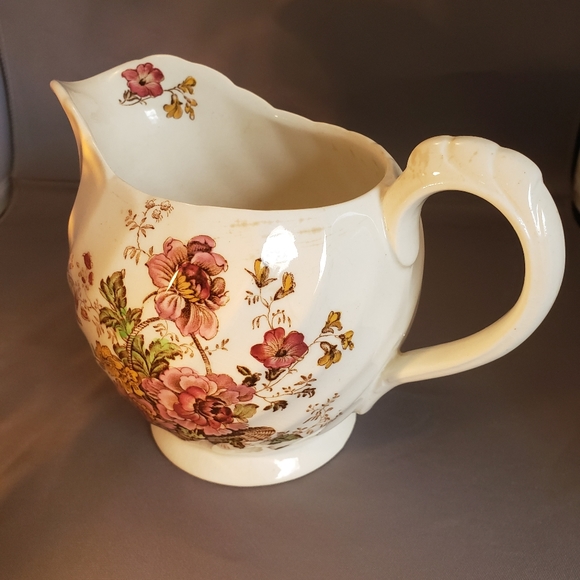 Royal Staffordshire Other - CHELSEA ROSE Creamer